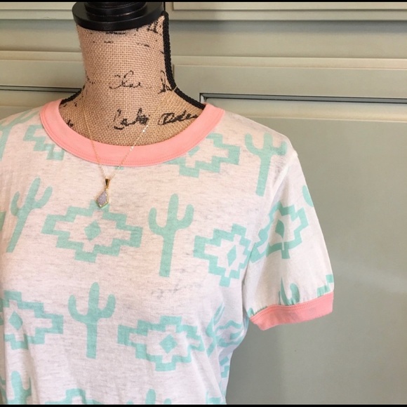 Wildfox - Picture 3 of 3